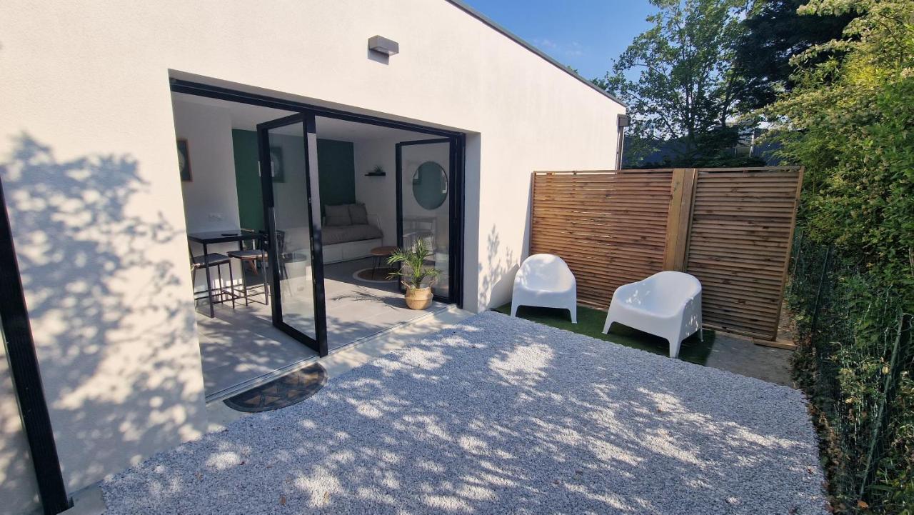 Le Patio : Studio Avec Exterieur Saint-Barthelemy-d'Anjou Esterno foto